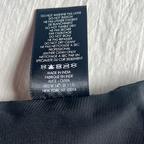 Alice + Olivia Leather Skirt Black "Jaya" Gold Chain Trim Accents Mini Skirt  0 - Picture 15 of 16